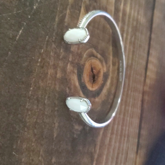 Kendra Scott bracelet - Picture 1 of 2